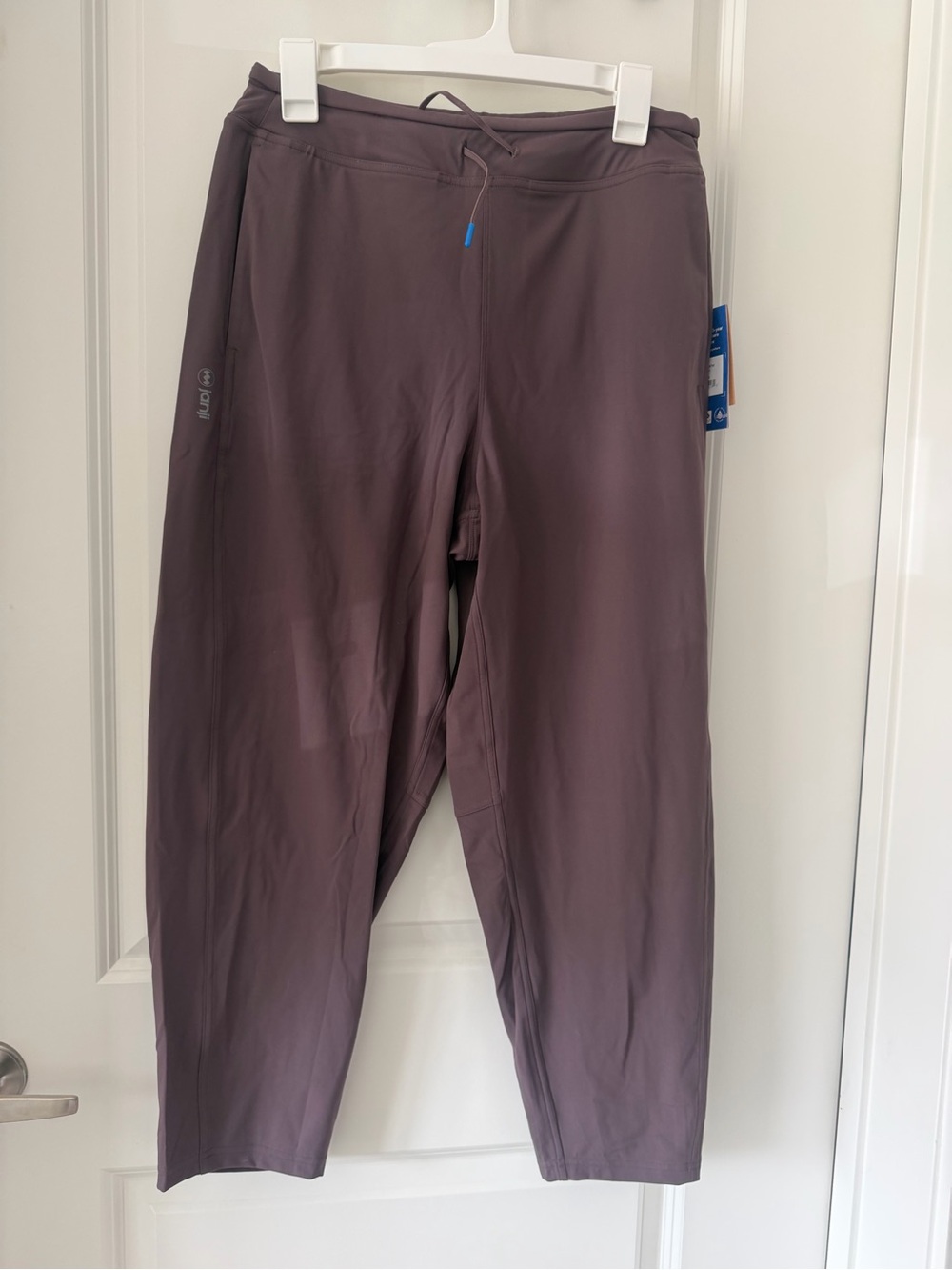 Janji Women's Helix Track Pants in Loam, medium